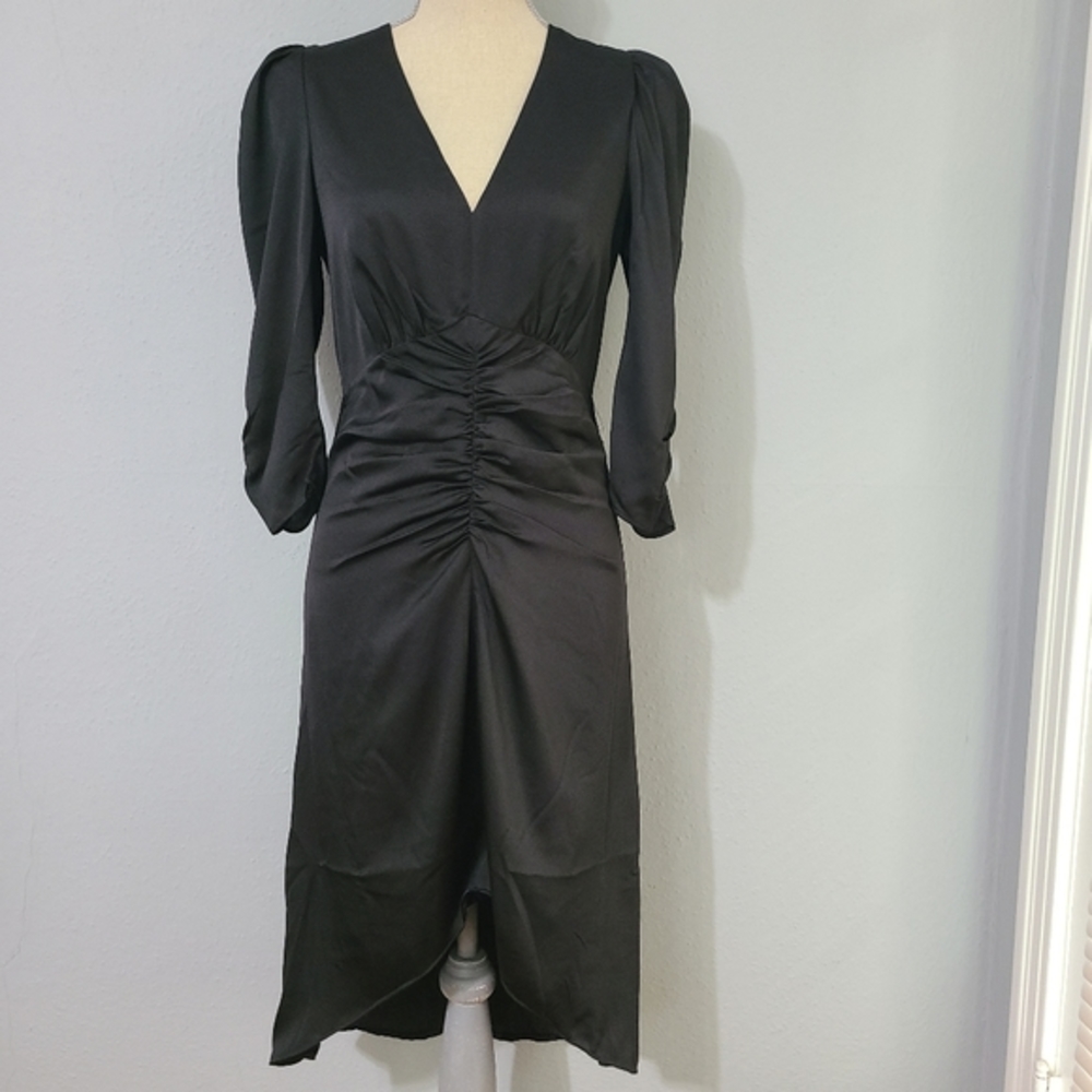 NWT Express Satin Puff Shoulder Ruched Midi Dress in‎ Pitch Black Size Small